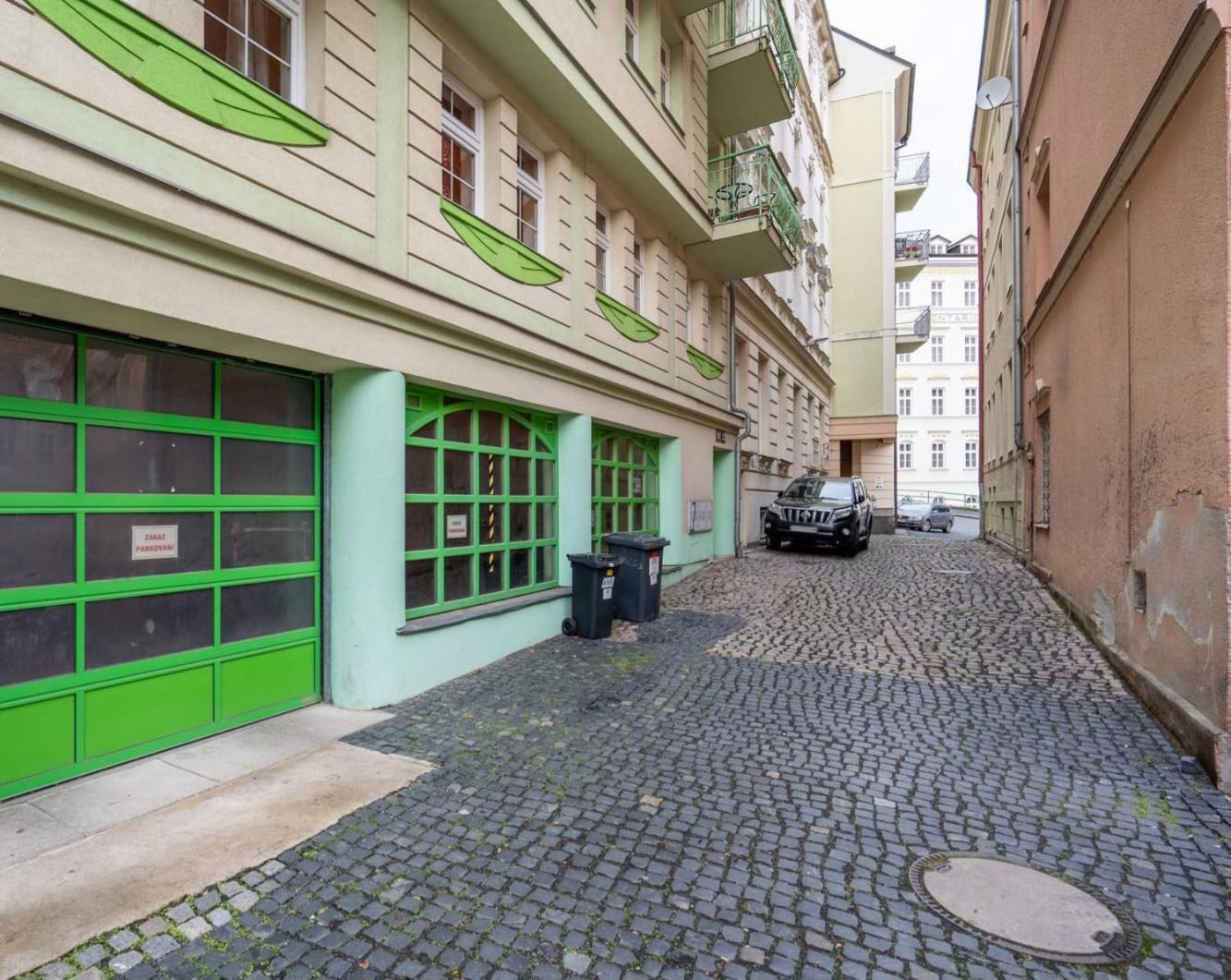 Apartment Lilianna Karlovy Vary Exterior photo